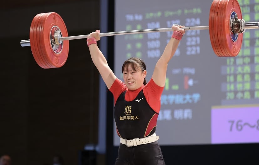 西尾　明莉画像